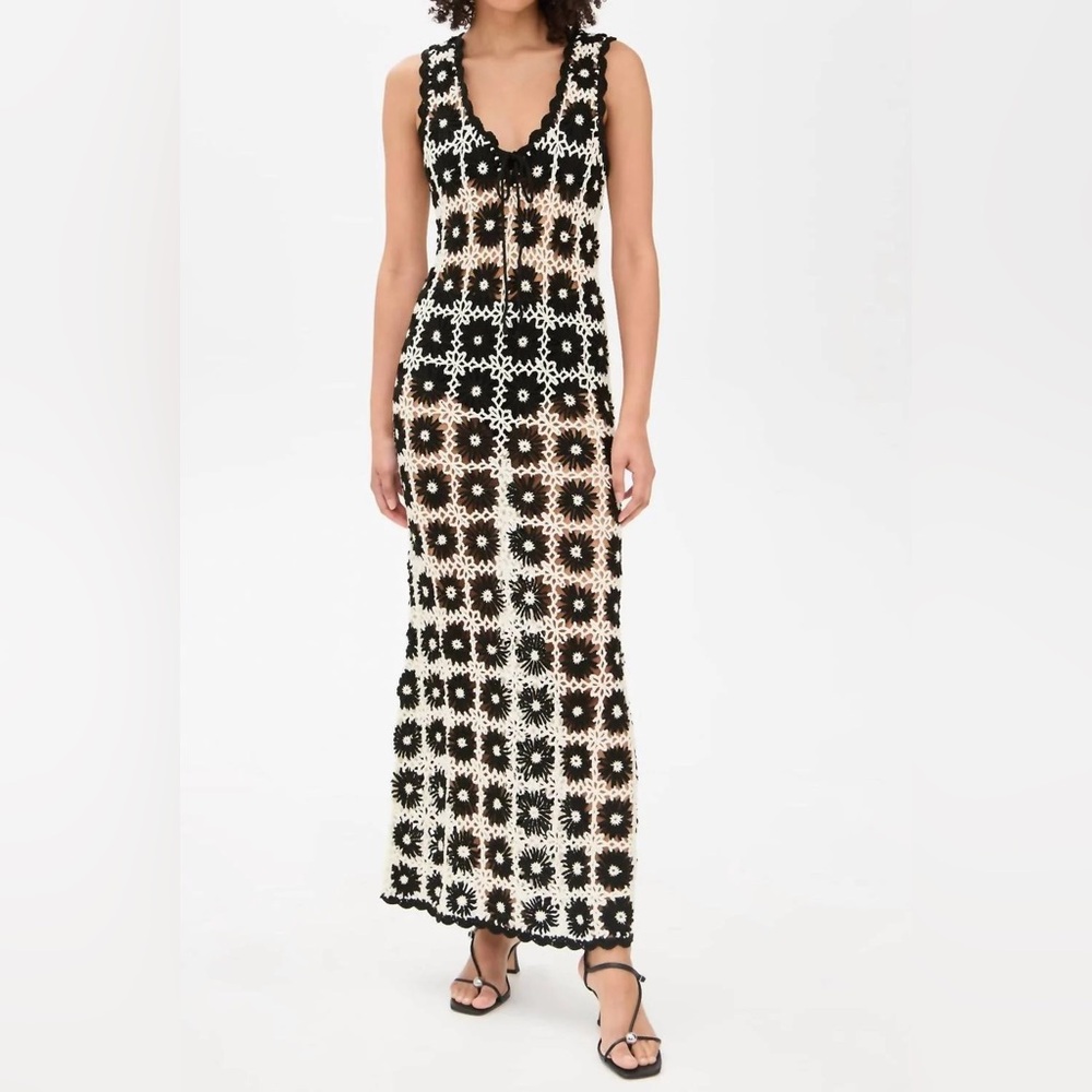 Show Me Your Mumu Vacay Tank Coverup White Black Checkers Floral Crochet Medium - Picture 3 of 12